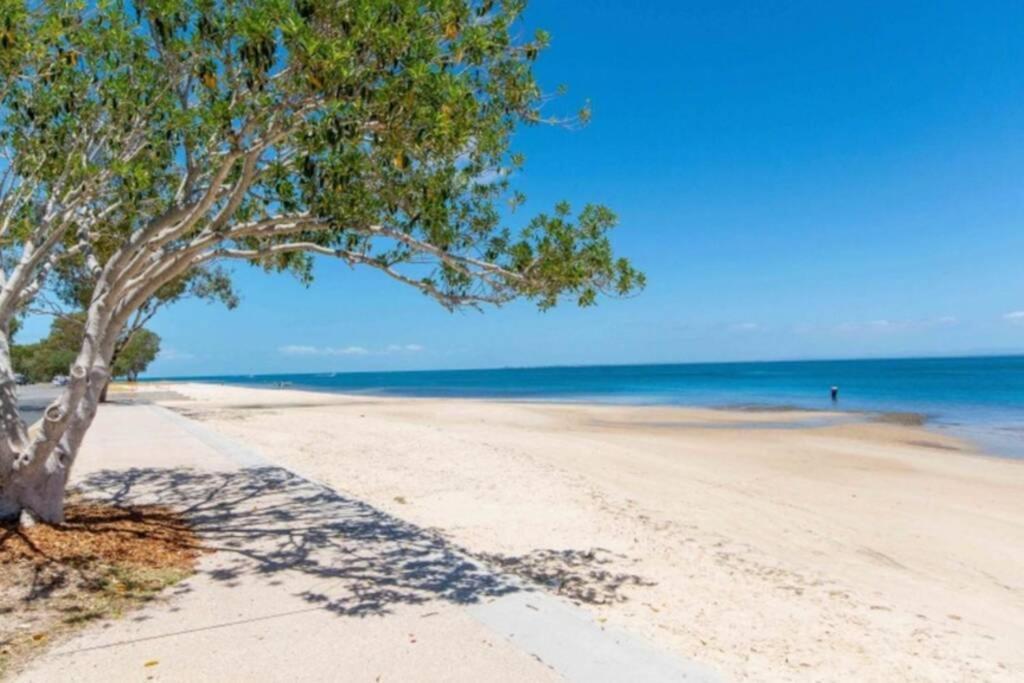 Bribie Island Unit With Pool - Amazing Beaches & Lifestyle! Bongaree Exterior foto