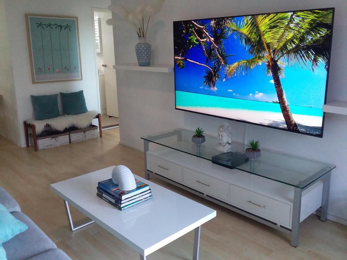 Bribie Island Unit With Pool - Amazing Beaches & Lifestyle! Bongaree Exterior foto